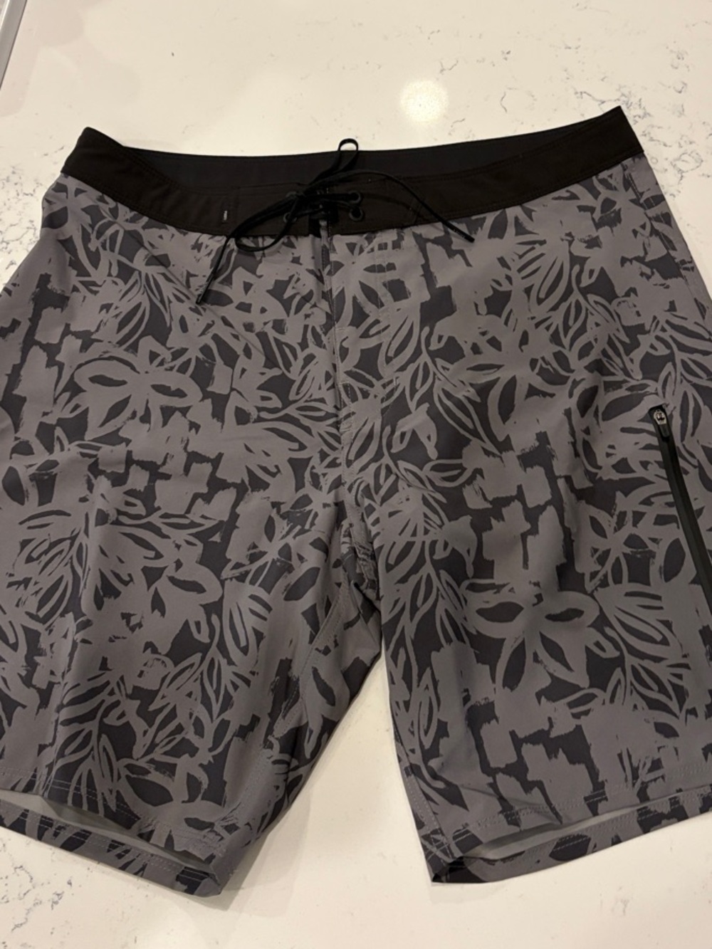 Vuori Men's Gray Black Patterned Board Shorts